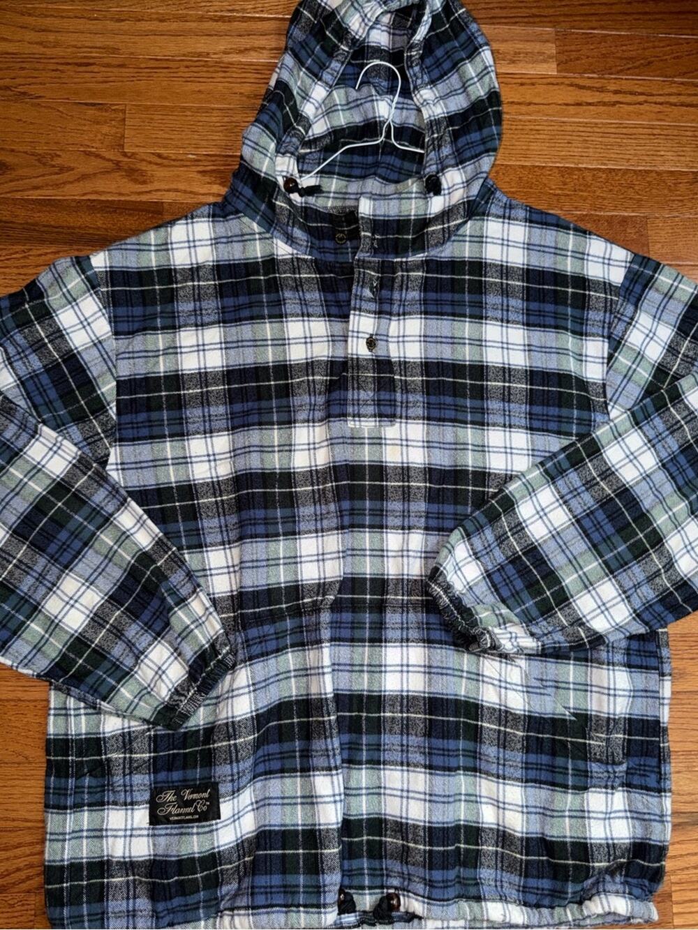 Vermont Flannel $110 Hooded Flannel Pullover - Campbell. XL EUC